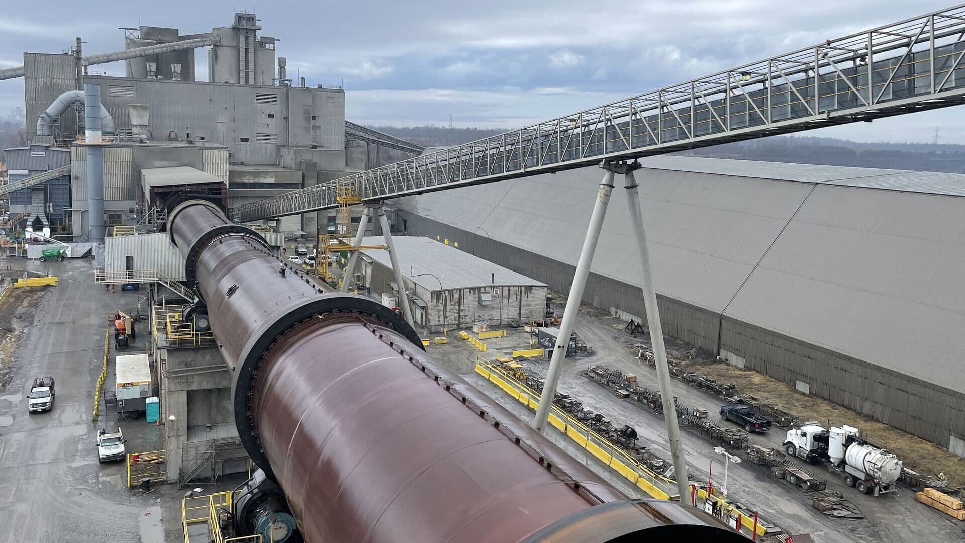 Online Analyzer in Production of Cement